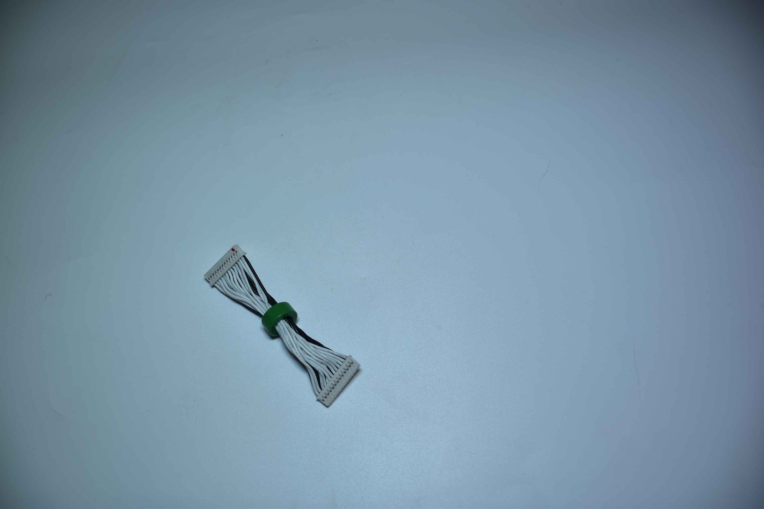 磁環(huán)防干擾端子連接線束